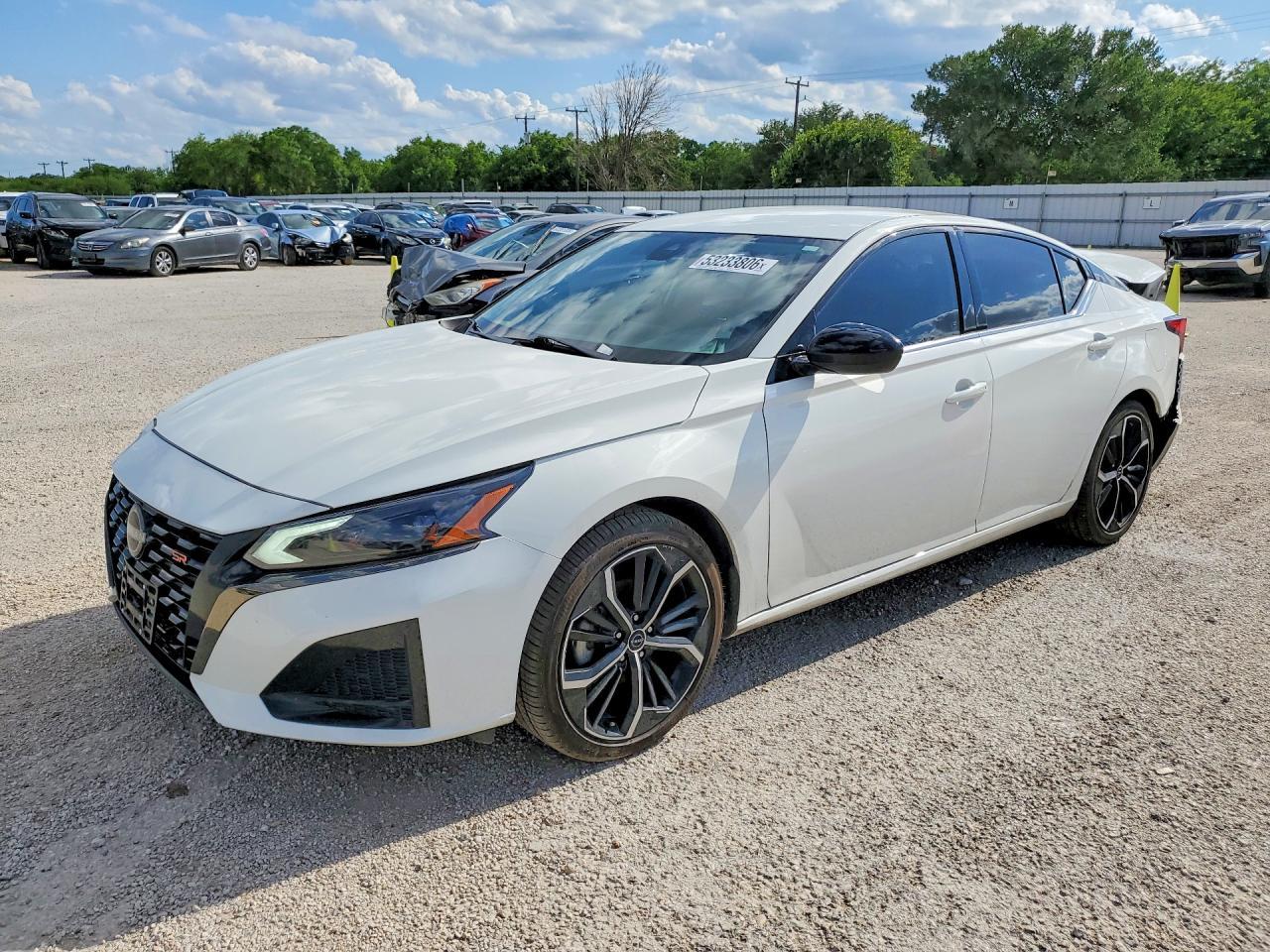 2024 Nissan Altima Sr