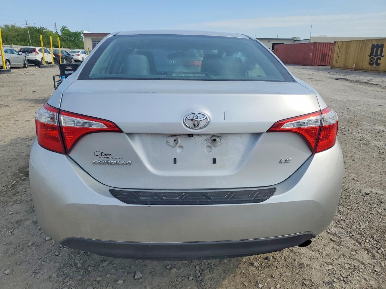 2015 Toyota Corolla Le - Фото 6