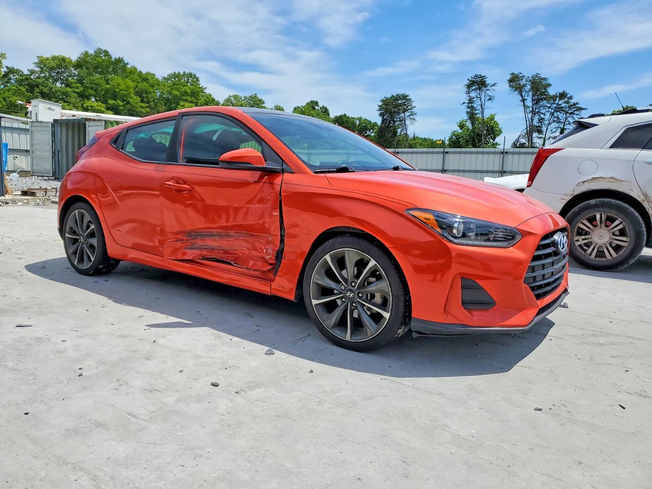 2020 Hyundai Veloster 2.0L Premium - Image 4