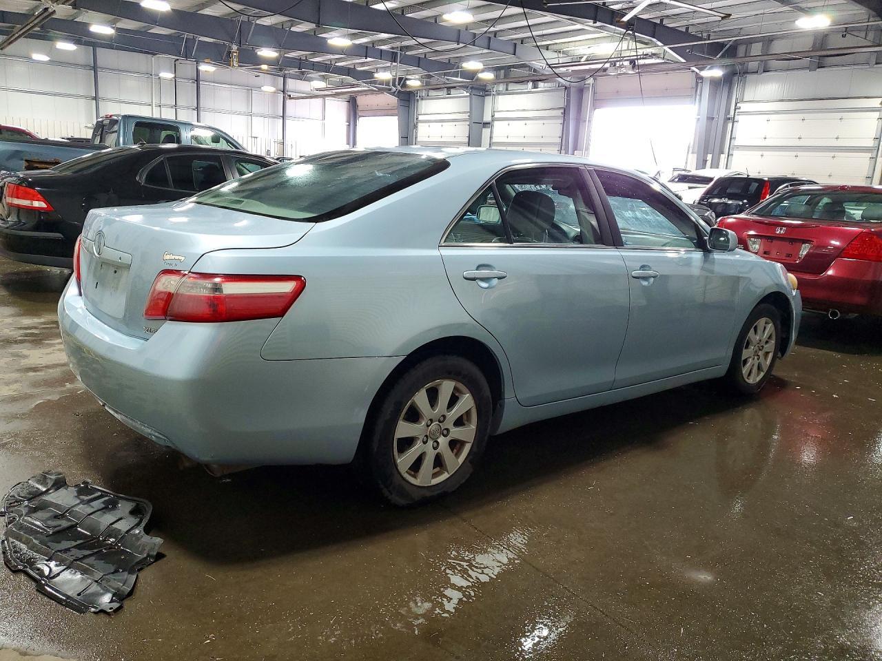 2007 Toyota Camry Xle V6 - Image 3