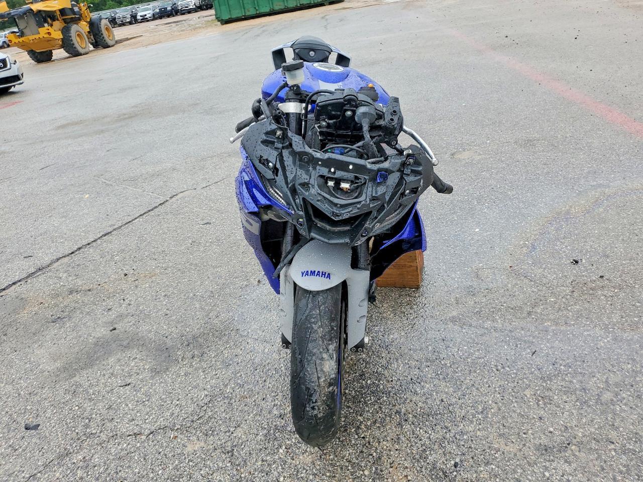 2020 Yamaha Yzfr6 - Image 2