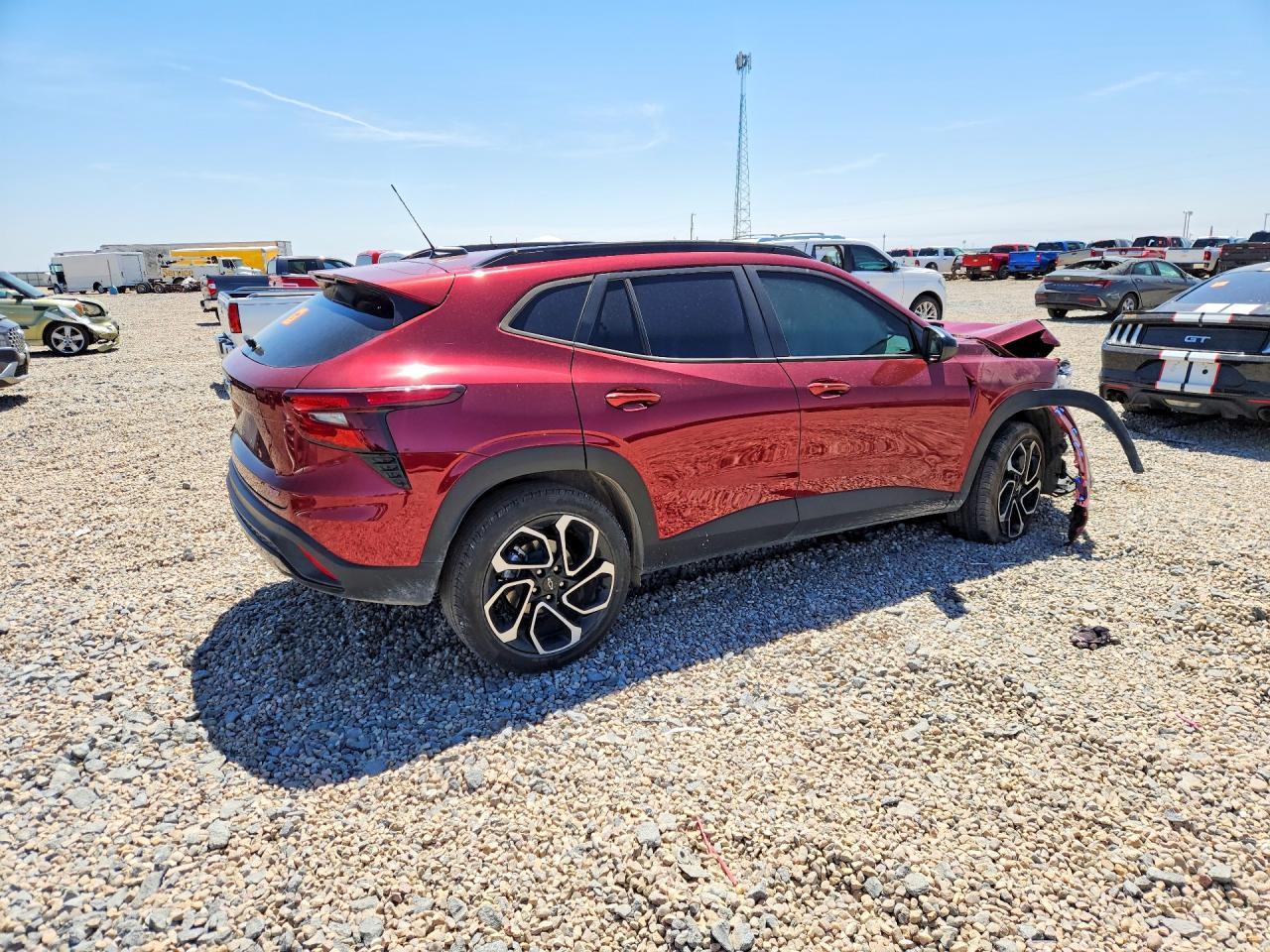 2025 Chevrolet Trax 2Rs - Image 3