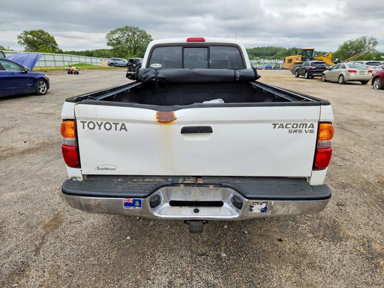 2004 Toyota Tacoma Xtracab - Фото 6