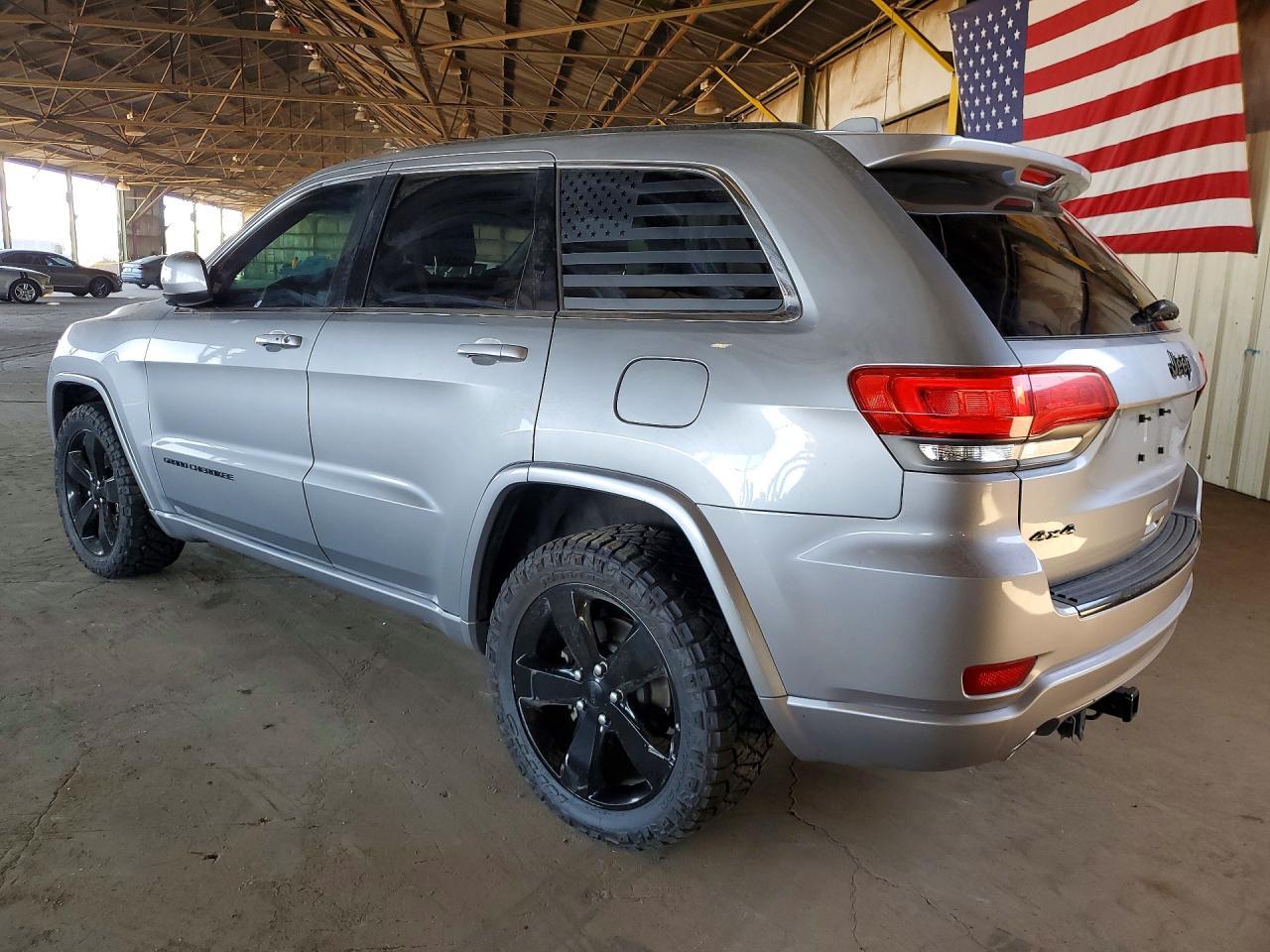 2014 Jeep Grand Cherokee Laredo - Фото 2