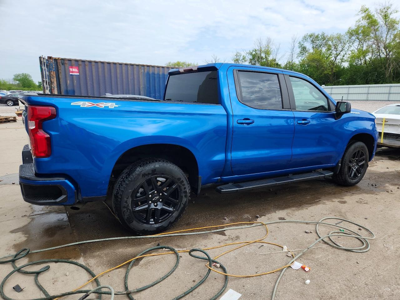 2022 Chevrolet Silverado K1500 Rst - Фото 3