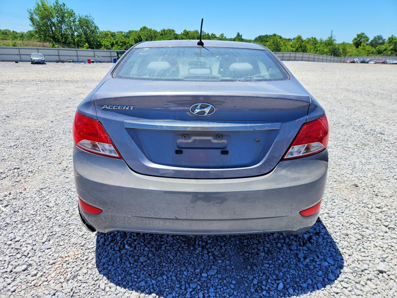2016 Hyundai Accent - Фото 6