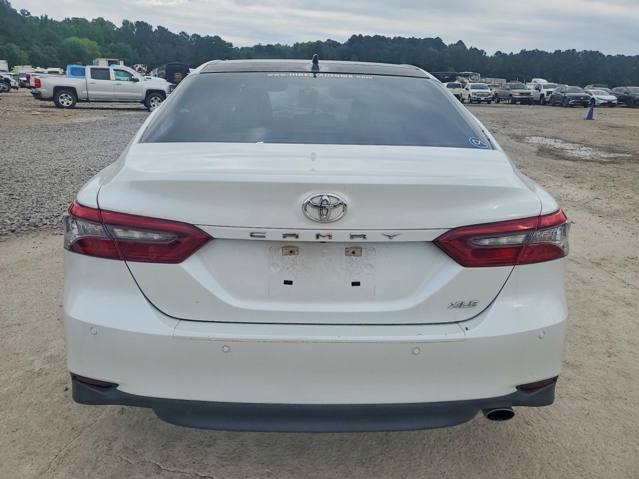 2021 Toyota Camry Xle - Фото 6