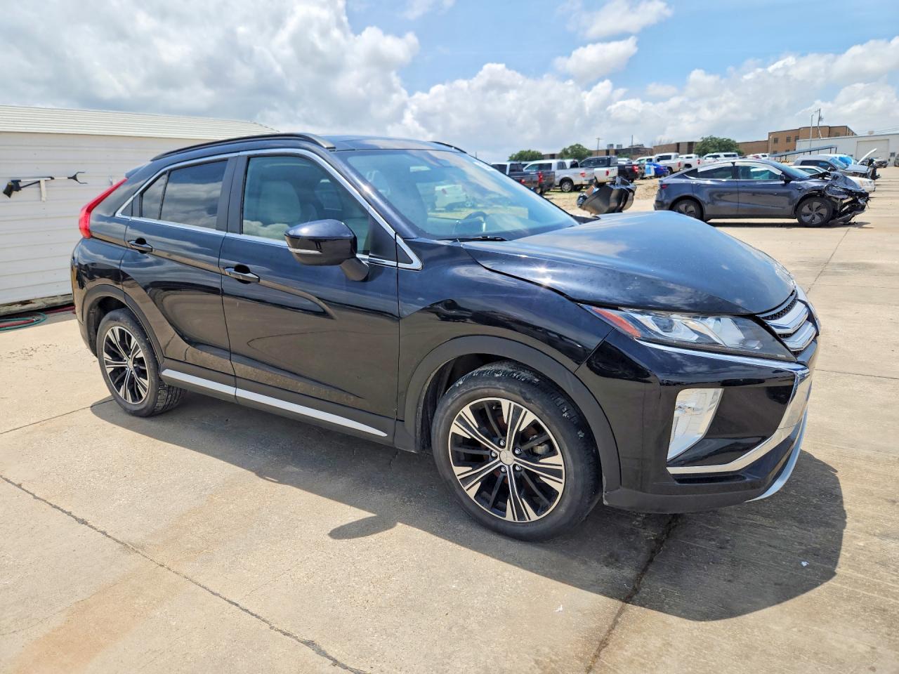 2020 Mitsubishi Eclipse Cross - Фото 4