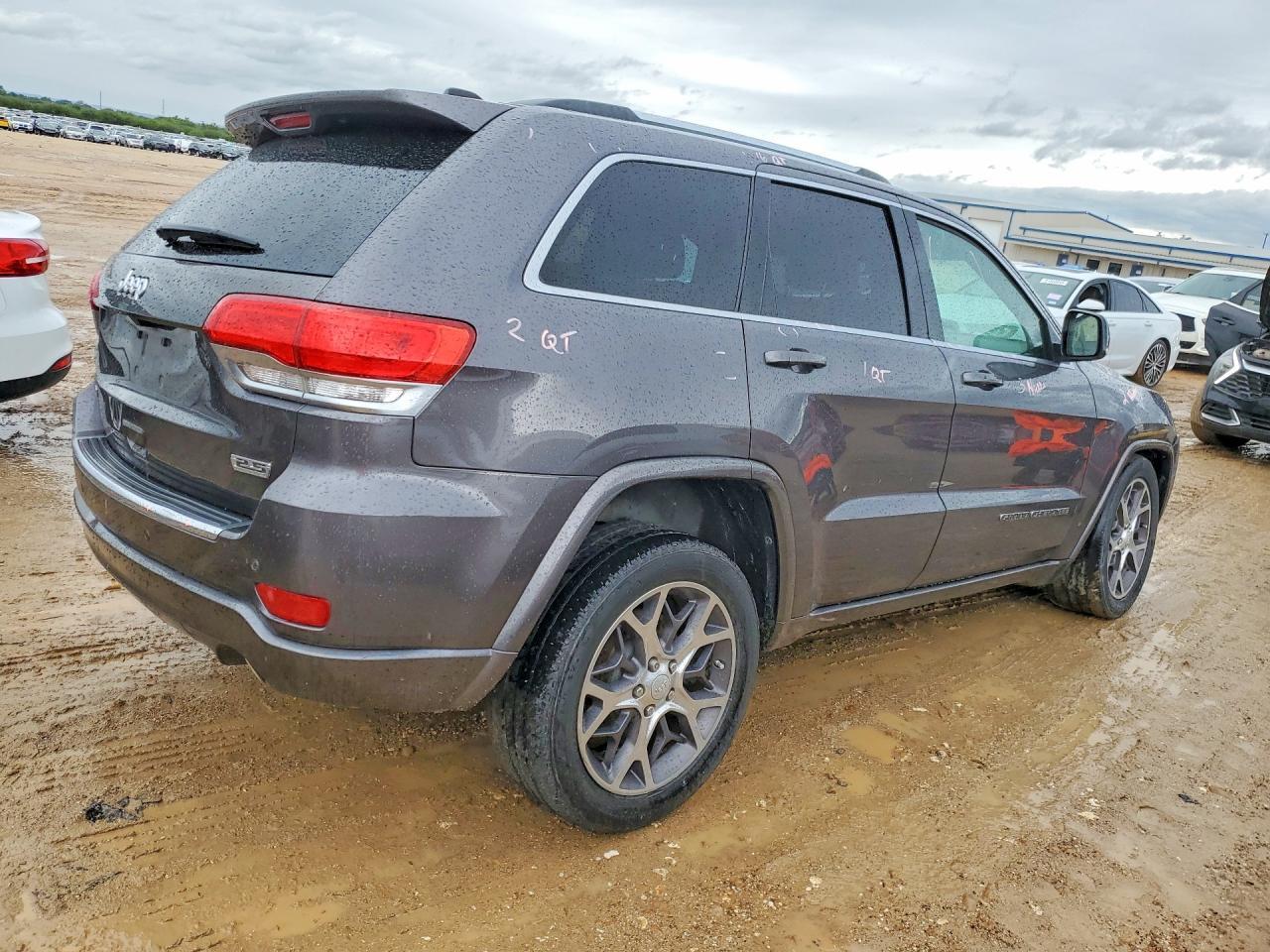 2018 Jeep Grand Cherokee Limited - Image 3