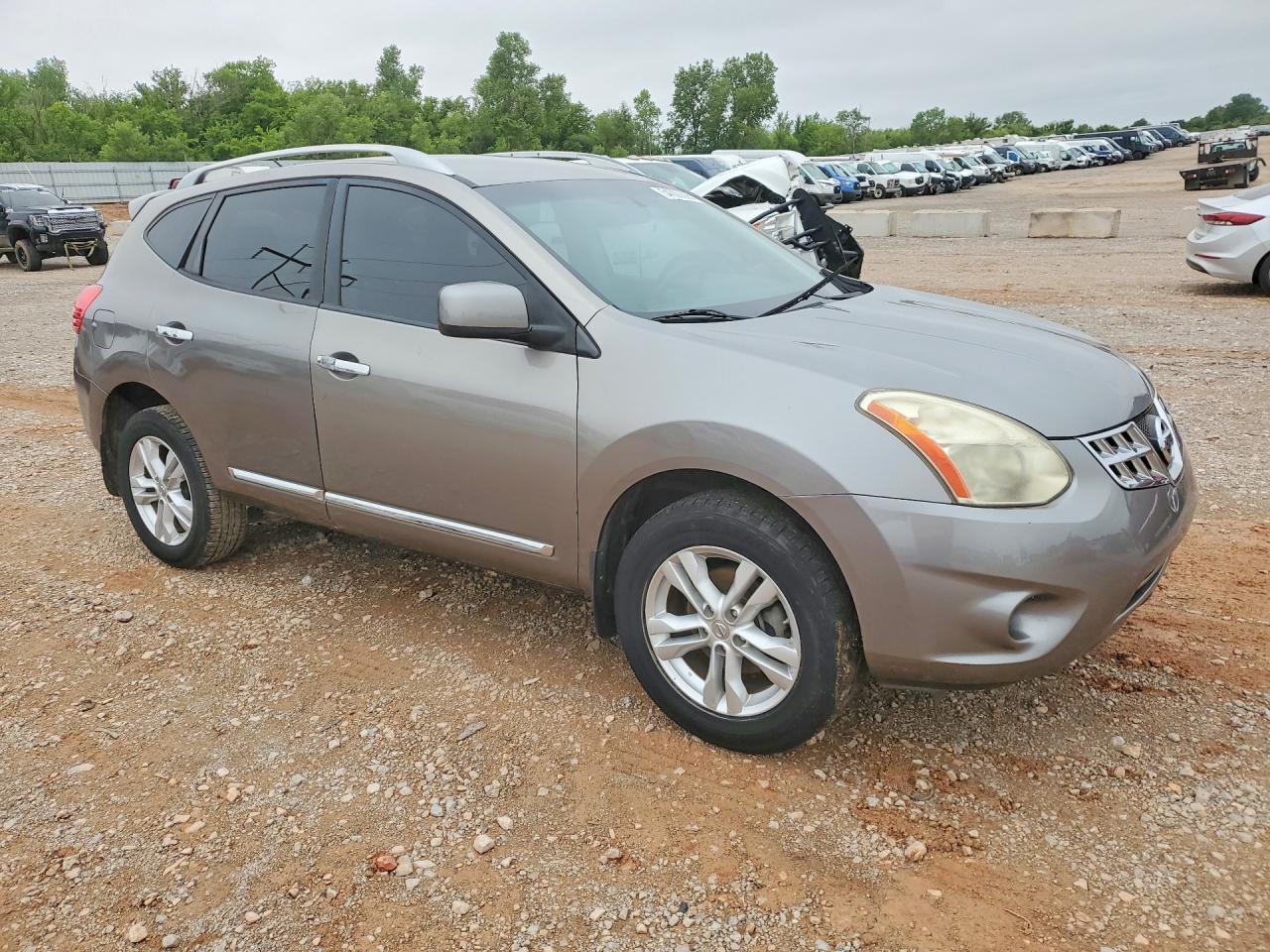 2013 Nissan Rogue S - Image 4
