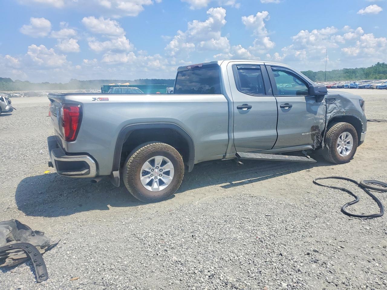 2025 GMC Sierra K1500 - Фото 3