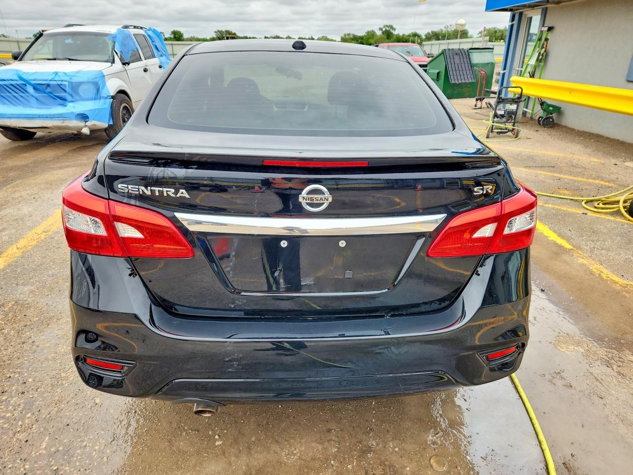 2019 Nissan Sentra Sr - Фото 6