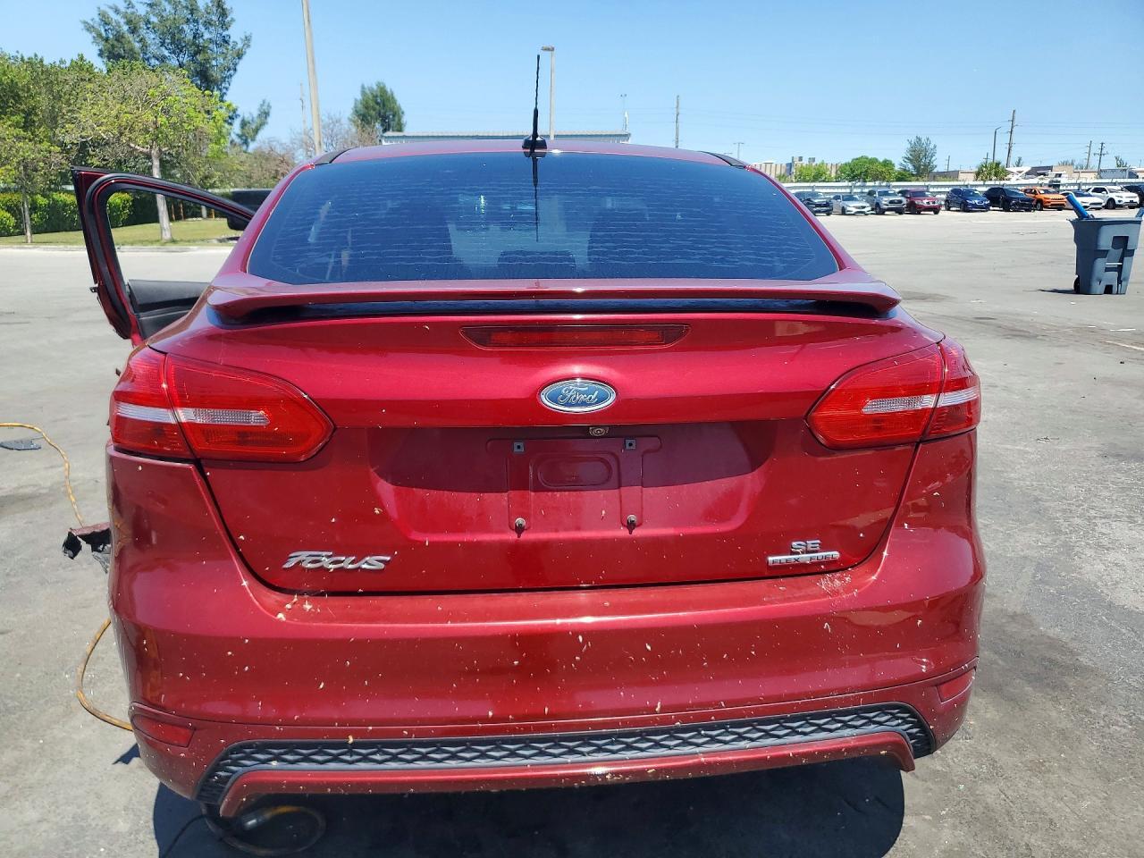 2016 Ford Focus Se - Image 6