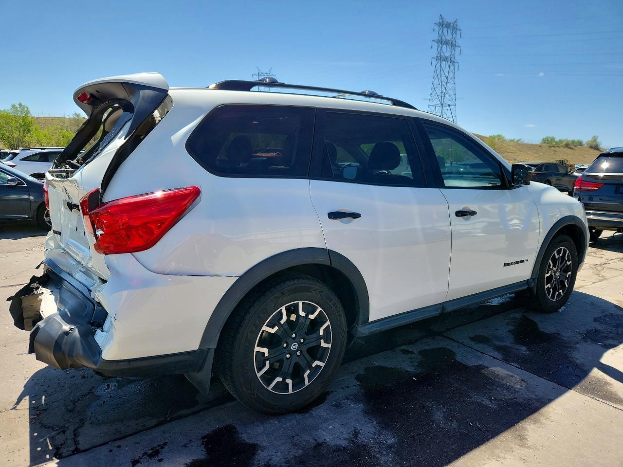 2020 Nissan Pathfinder Sl - Image 3