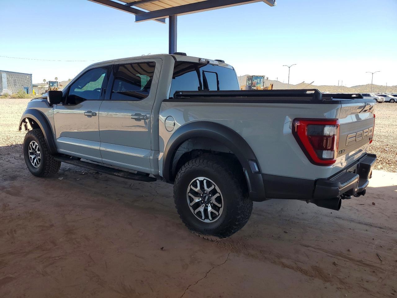 2023 Ford F150 Raptor - Фото 2