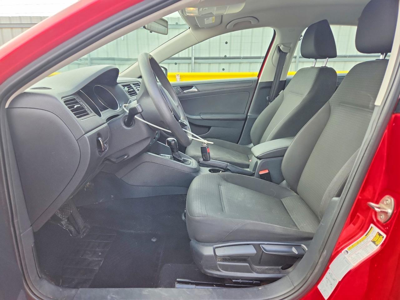 2015 Volkswagen Jetta Base - Image 7