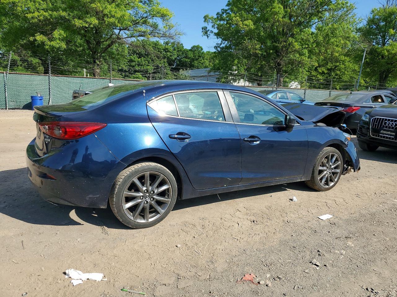 2018 Mazda 3 Touring - Image 3