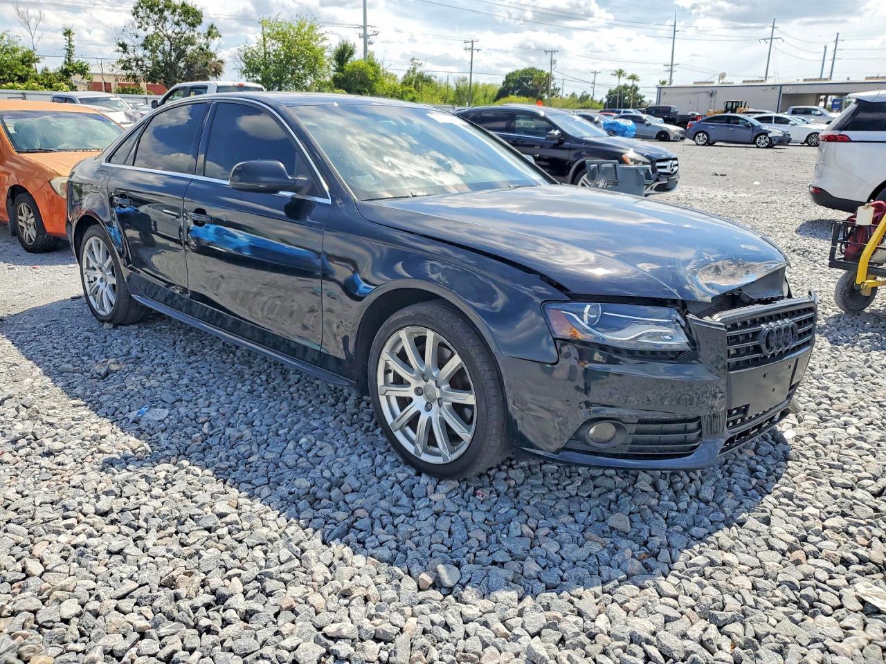 2012 Audi A4 Premium Plus - Image 4