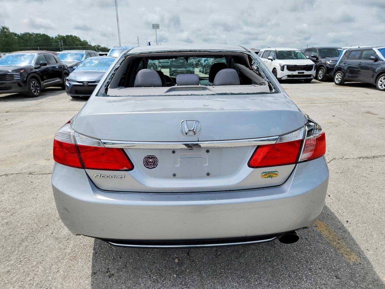 2014 Honda Accord Ex - Image 6