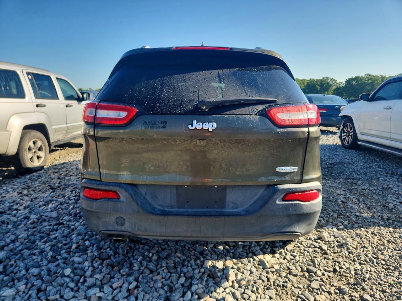 2015 Jeep Cherokee Latitude - Image 6