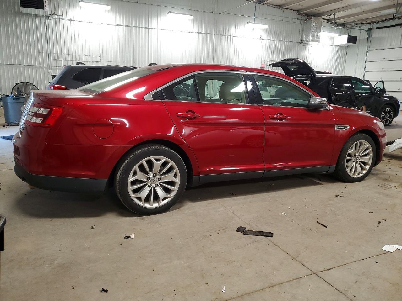 2013 Ford Taurus Limited - Фото 3
