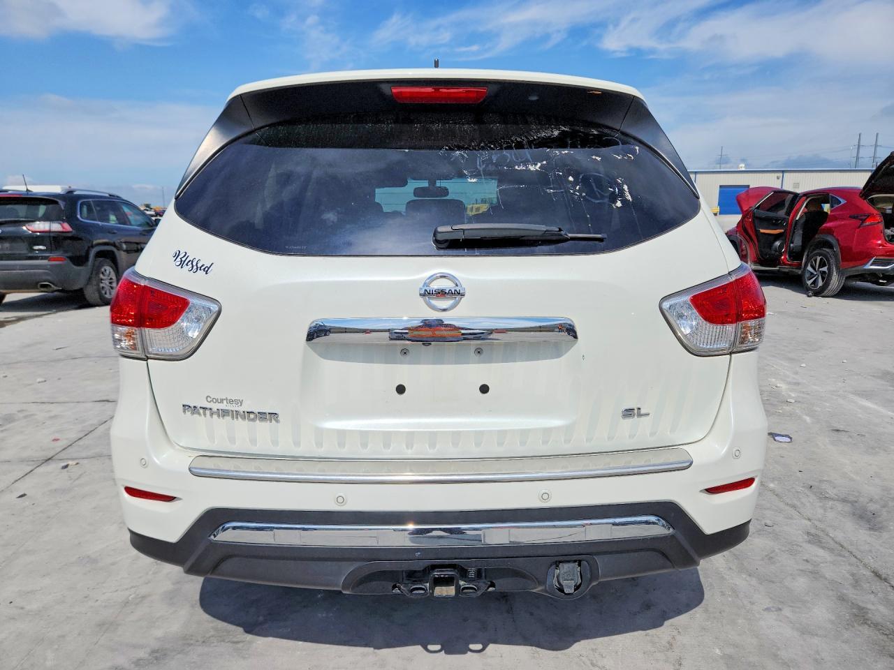 2015 Nissan Pathfinder Sl - Image 6