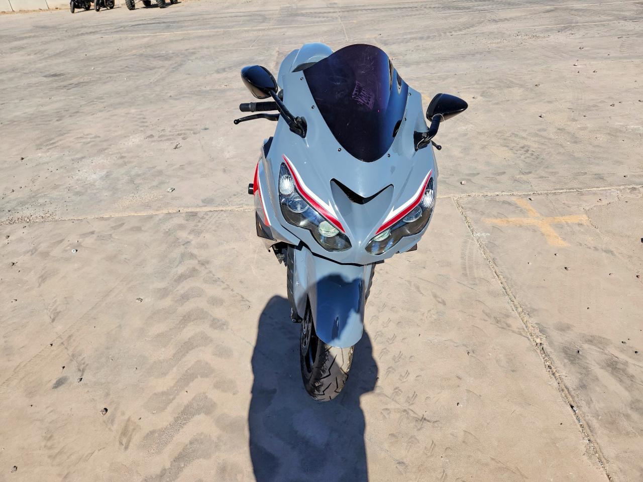 2021 Kawasaki Zx1400 J - Фото 2