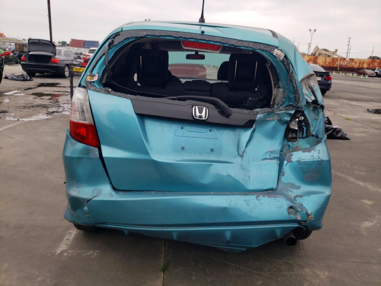 2012 Honda Fit - Image 6