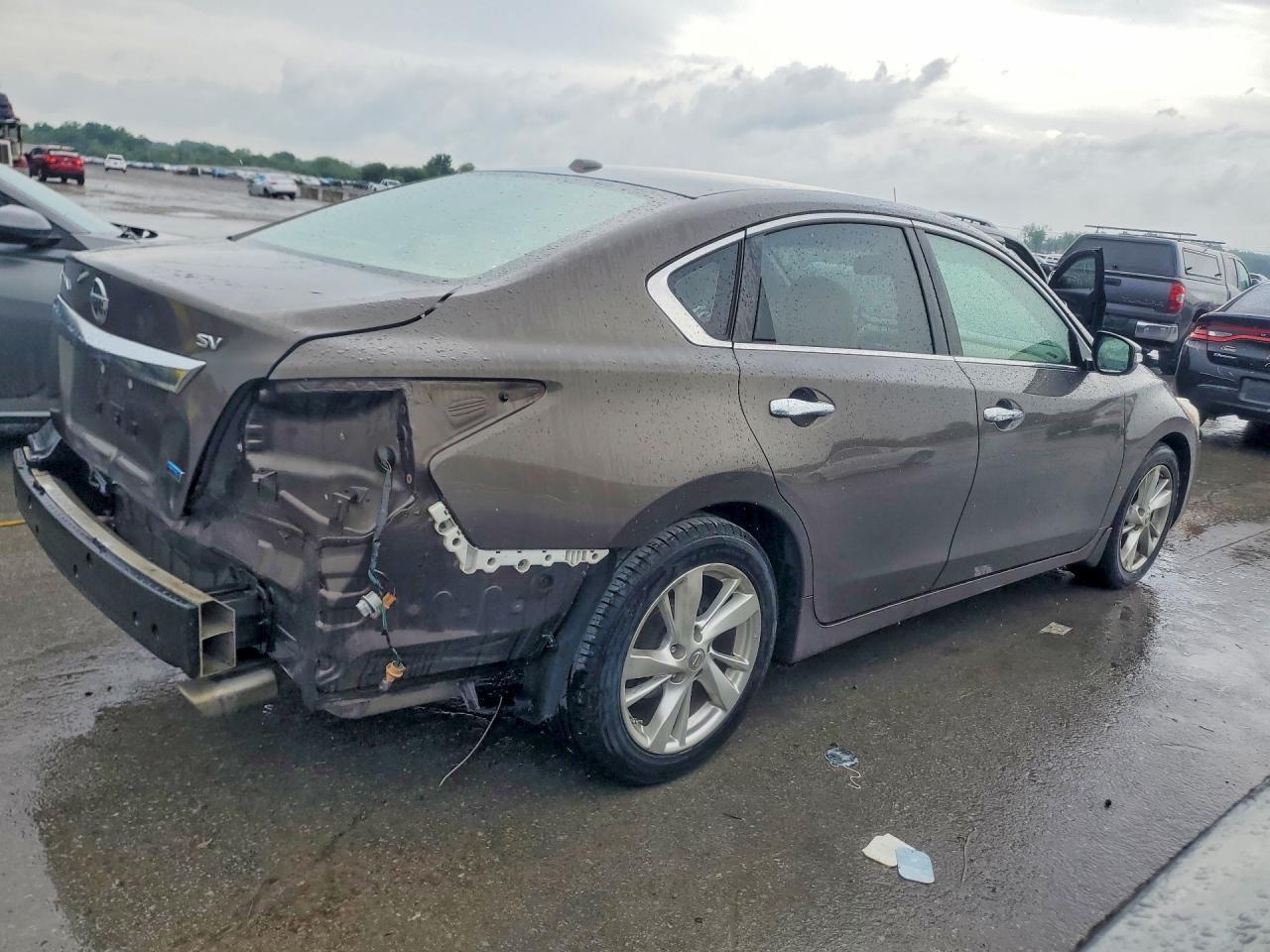 2013 Nissan Altima 2.5 - Фото 3