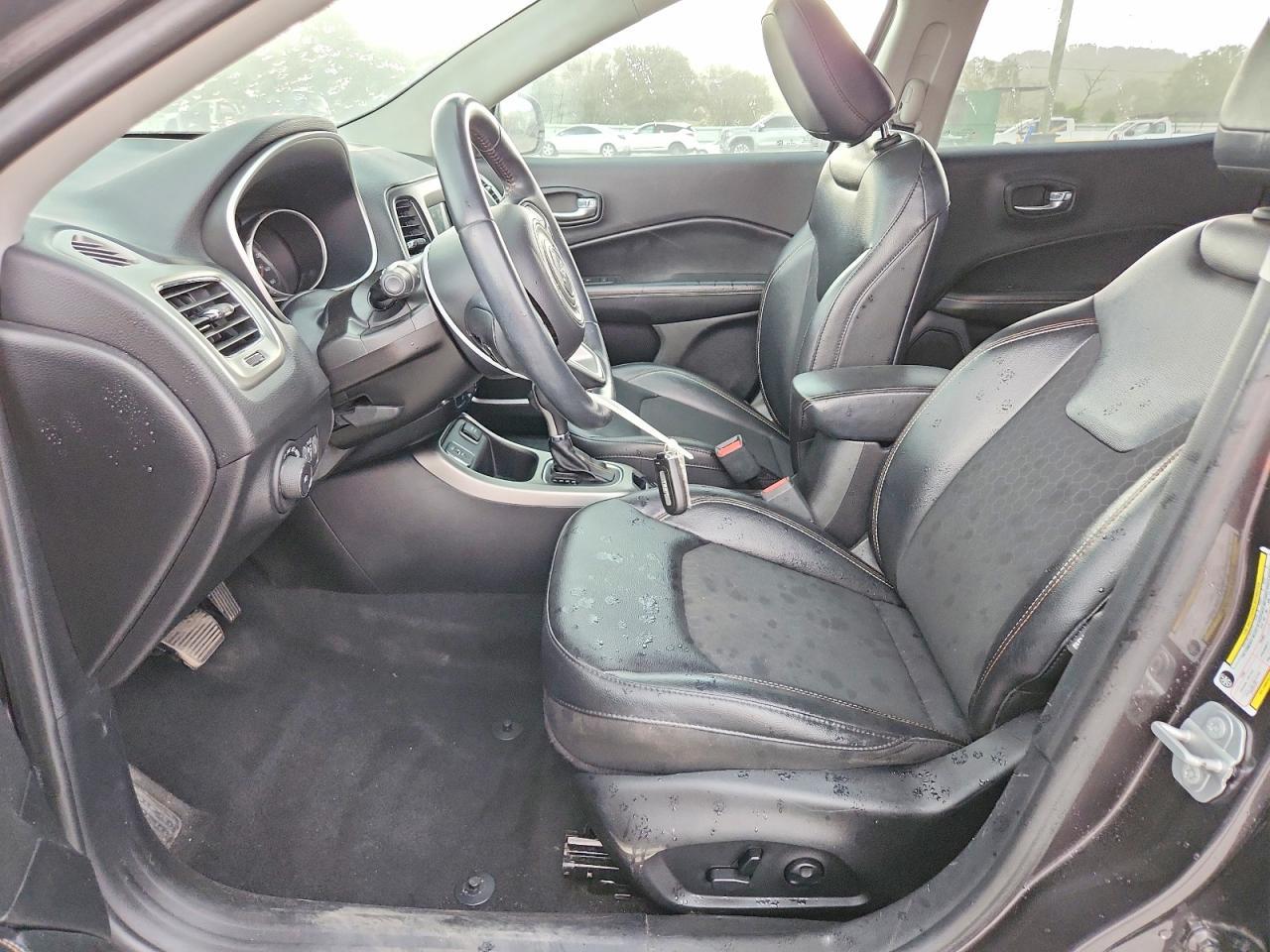 2019 Jeep Compass Latitude - Фото 7