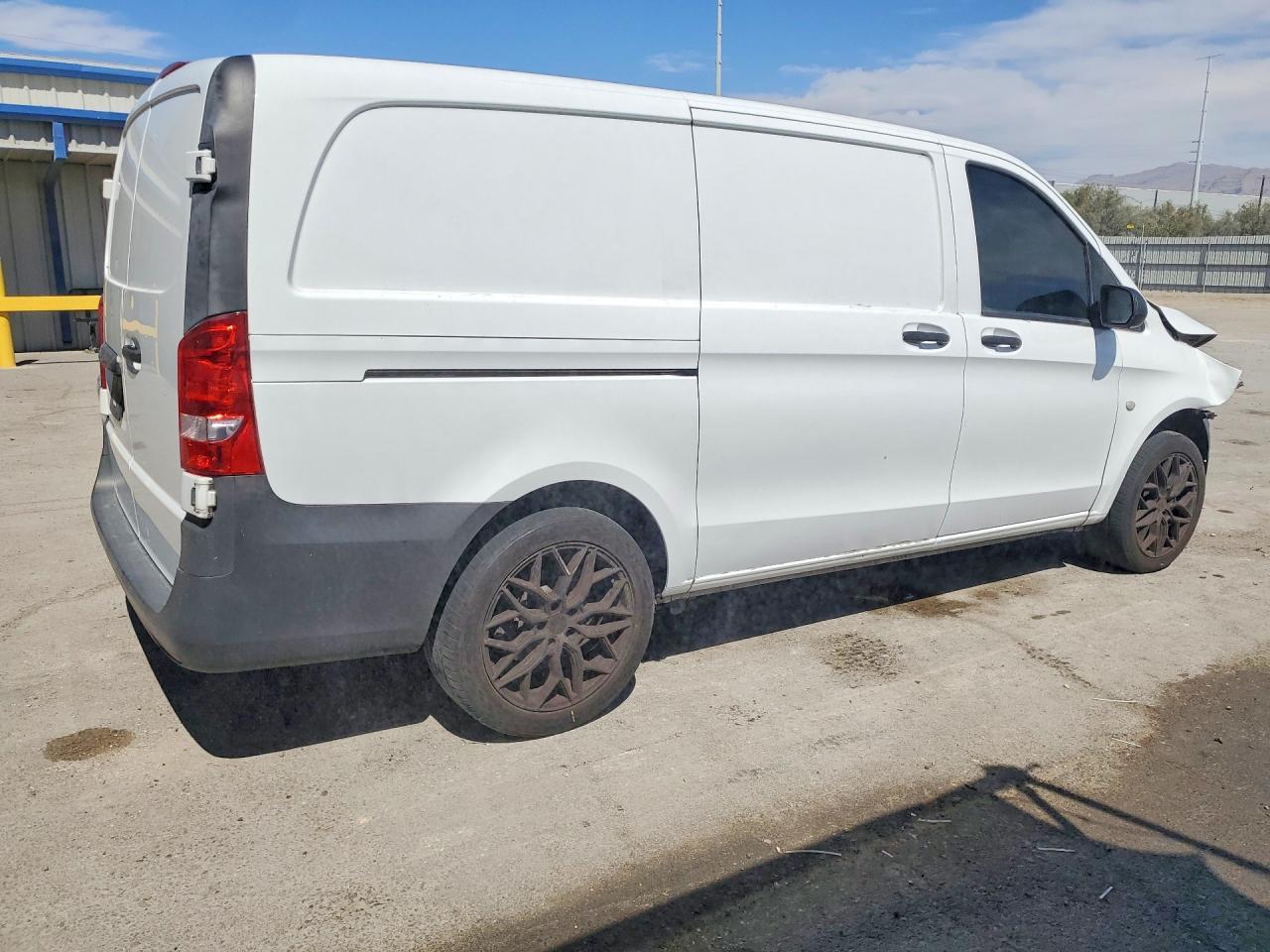 2020 Mercedes Benz Metris - Image 3