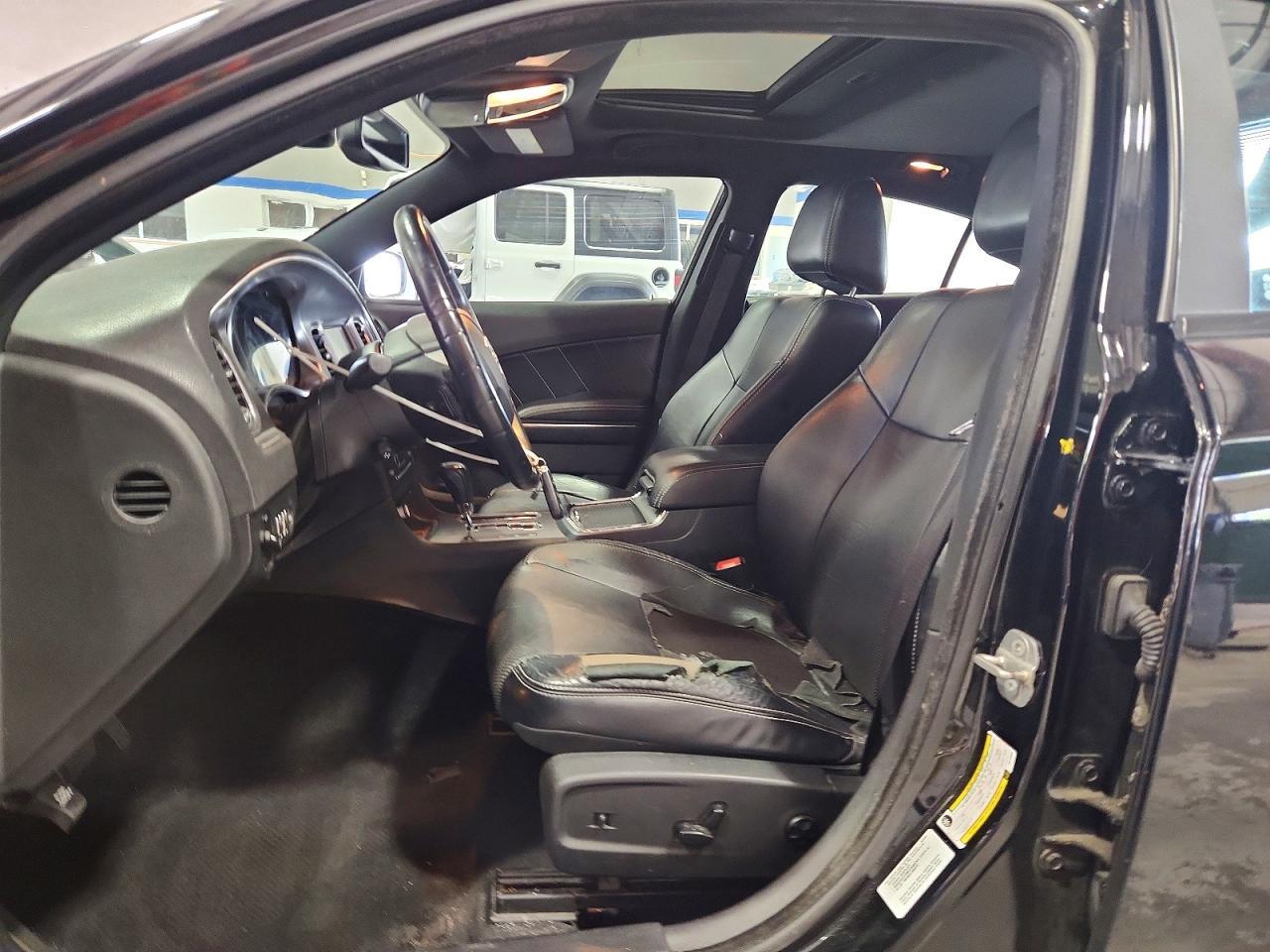 2014 Dodge Charger R - Фото 7