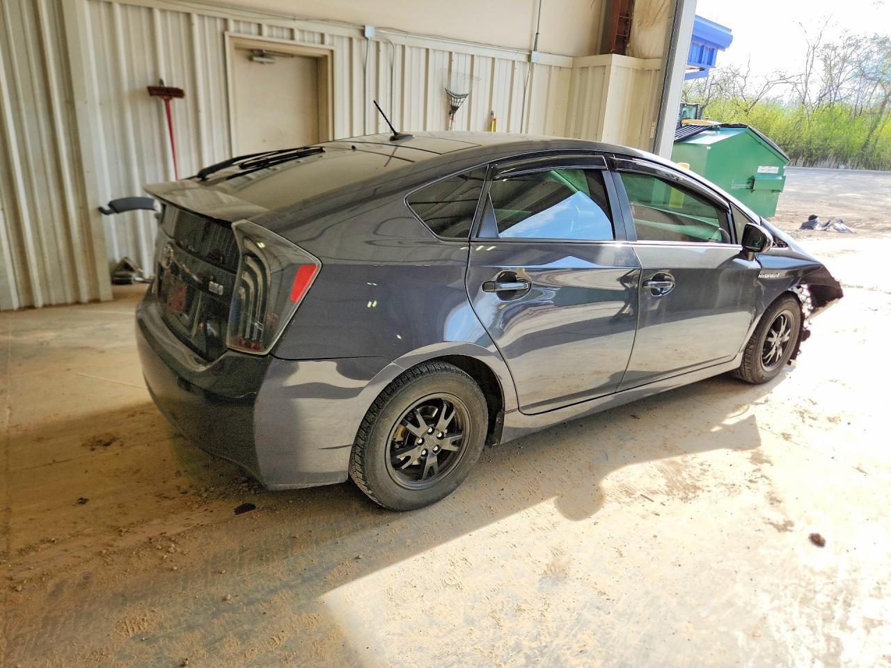 2010 Toyota Prius - Фото 3