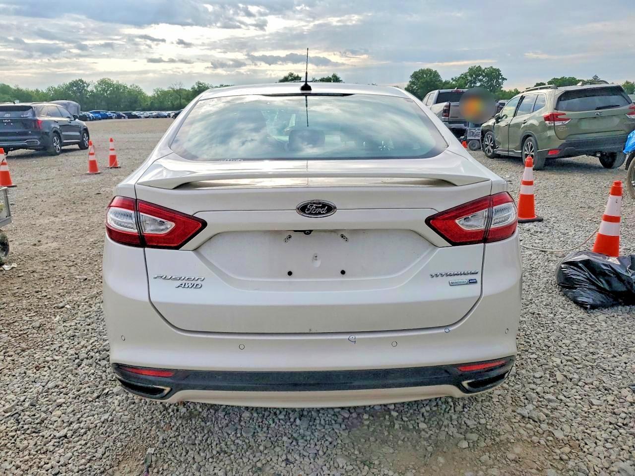 2016 Ford Fusion Titanium - Фото 6