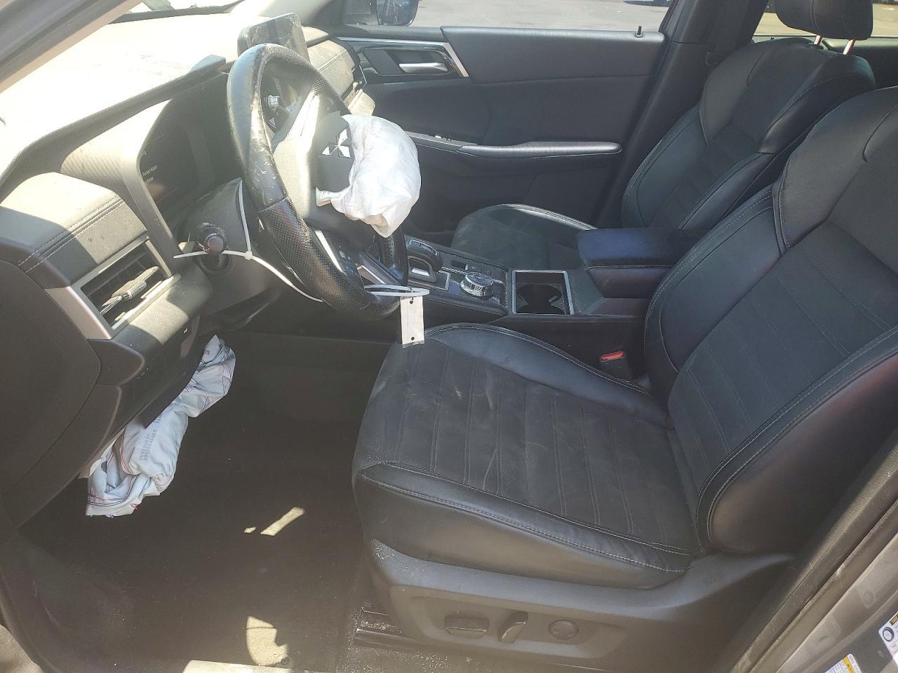2022 Mitsubishi Outlander Se - Image 7