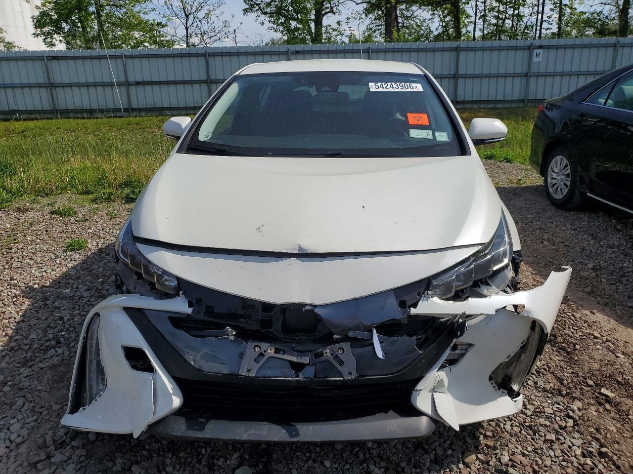 2017 Toyota Prius Prime Premium - Фото 5