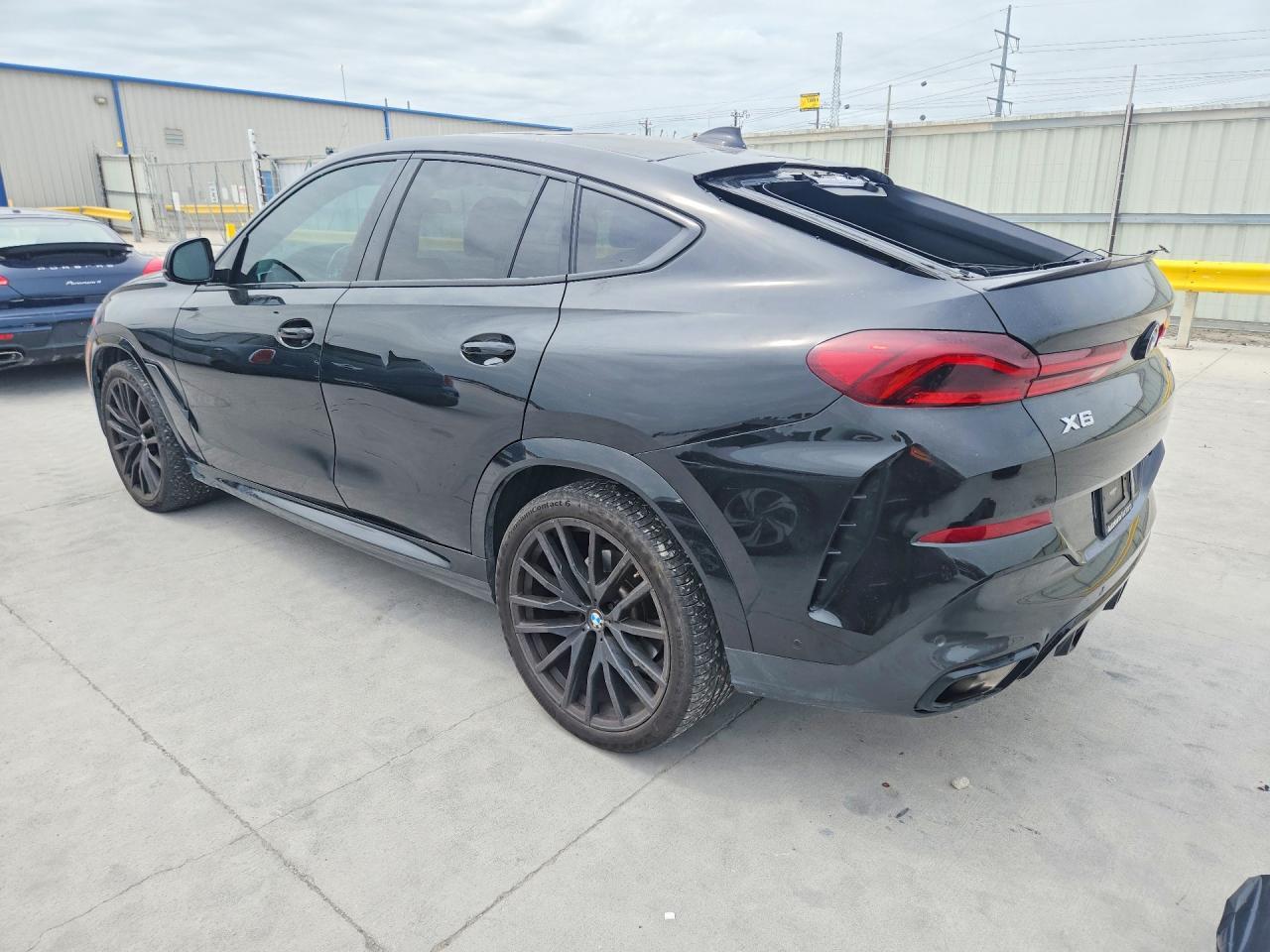 2023 BMW X6 xDrive40I - Image 2