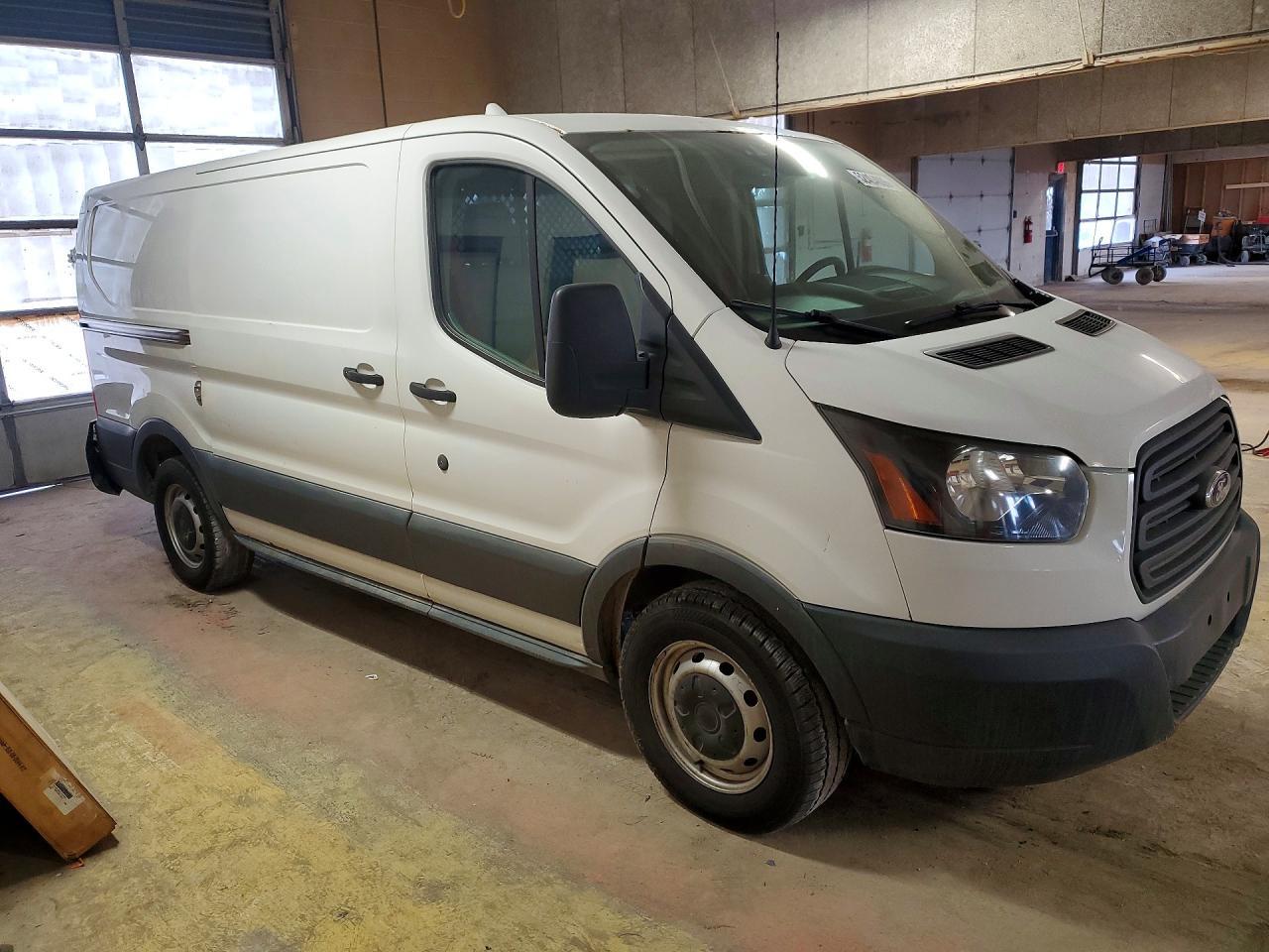 2016 Ford Transit T-150 - Image 4