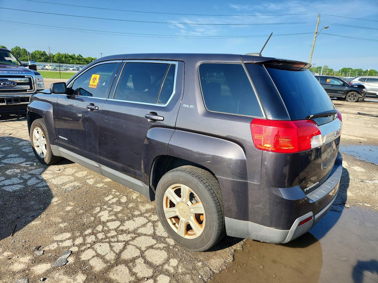 2015 GMC Terrain Sle - Image 2