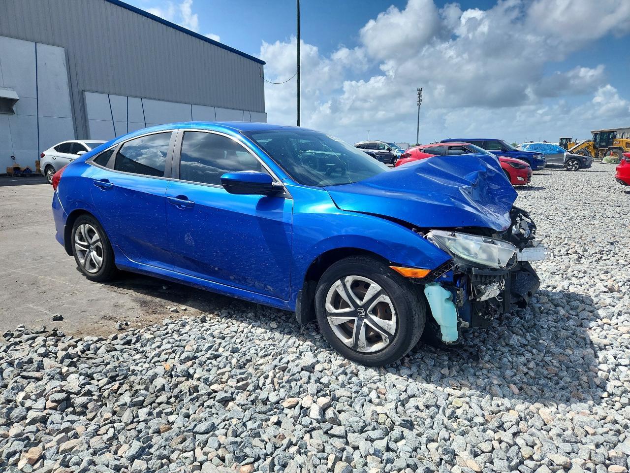 2017 Honda Civic Lx - Image 4
