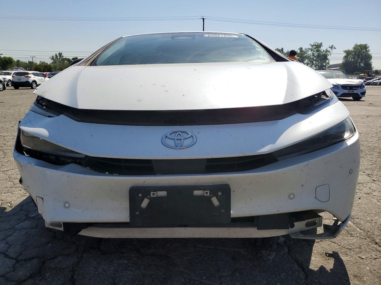 2023 Toyota Prius Le - Фото 5