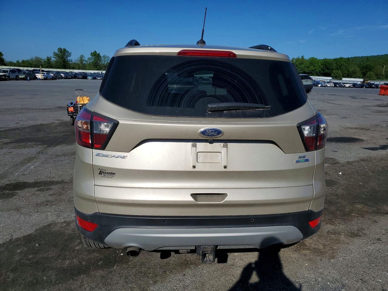2017 Ford Escape Se - Image 6