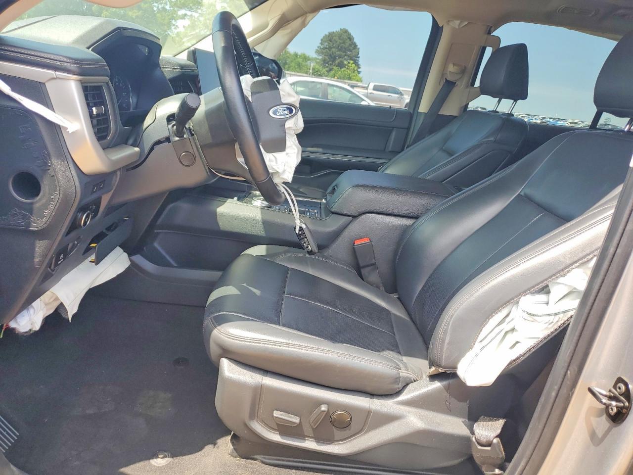 2024 Ford Expedition Max Xlt - Фото 7