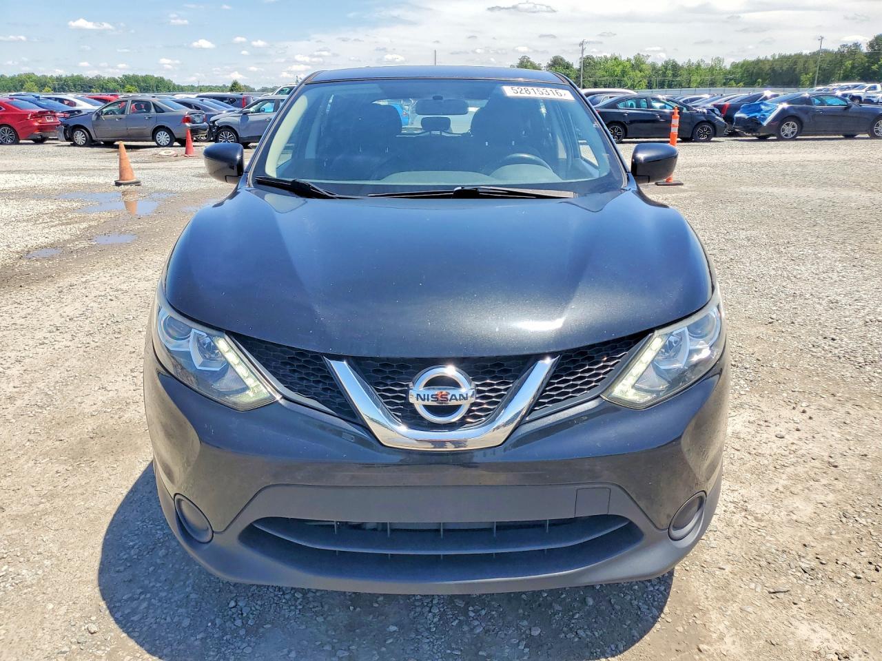 2017 Nissan Rogue Sport S - Image 5