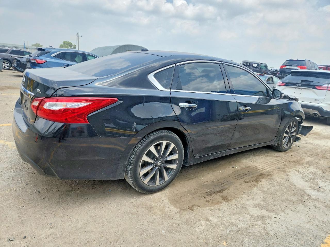 2016 Nissan Altima 2.5 Sl - Image 3