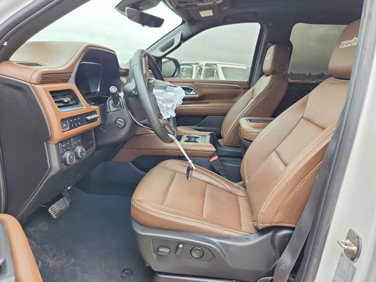 2024 Chevrolet Suburban K1500 High Country - Image 7