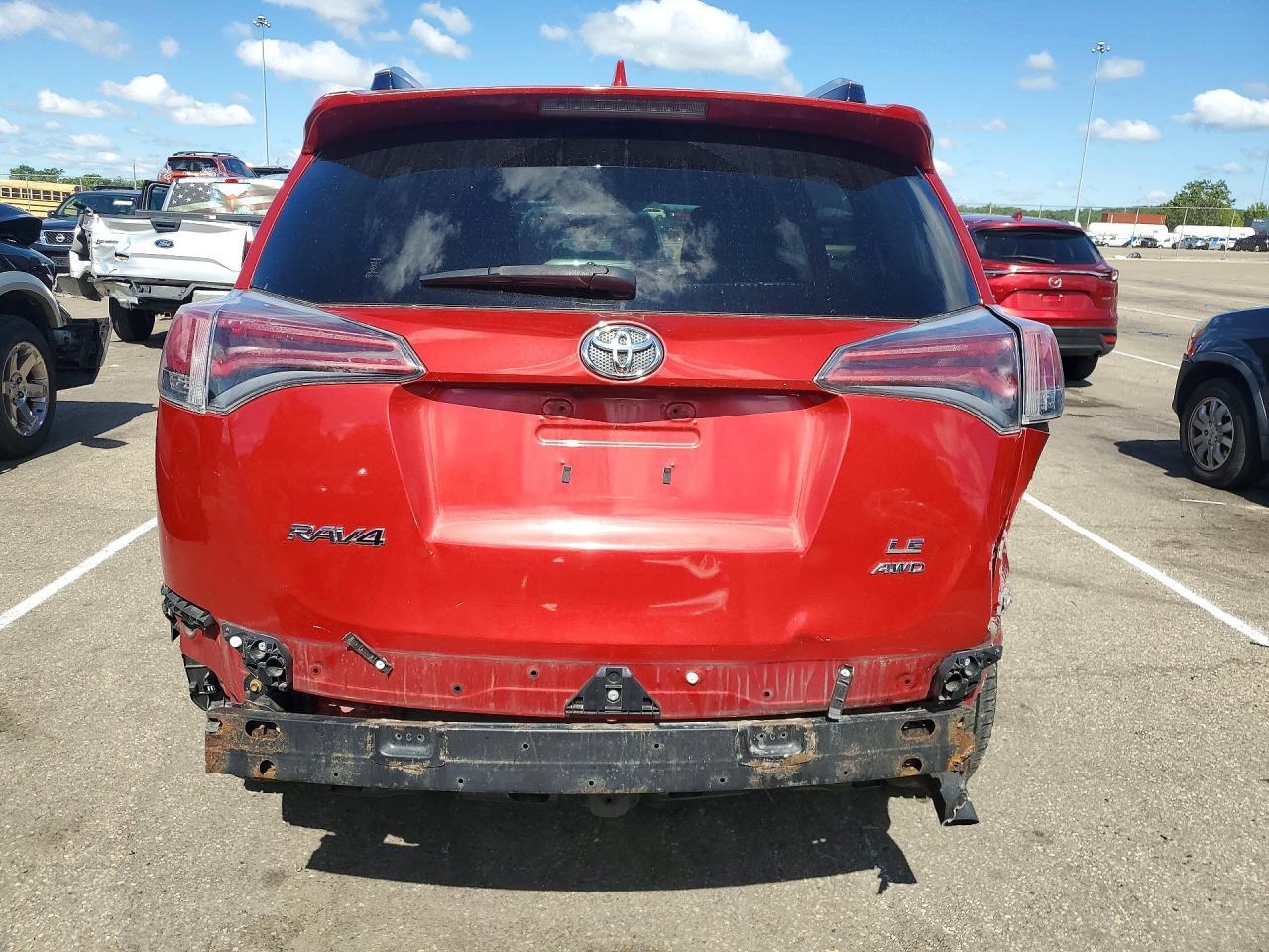 2016 Toyota Rav4 Le - Image 6