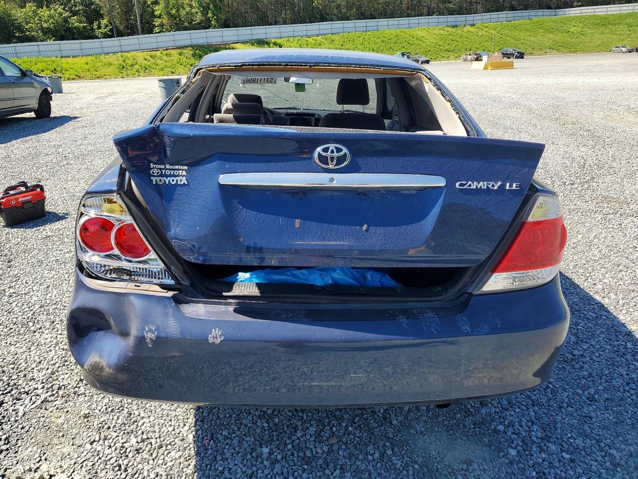 2005 Toyota Camry Le - Фото 6