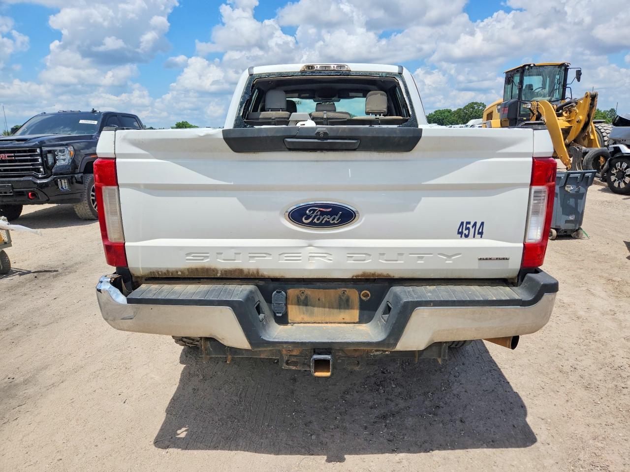 2017 Ford F350 Super Duty - Фото 6
