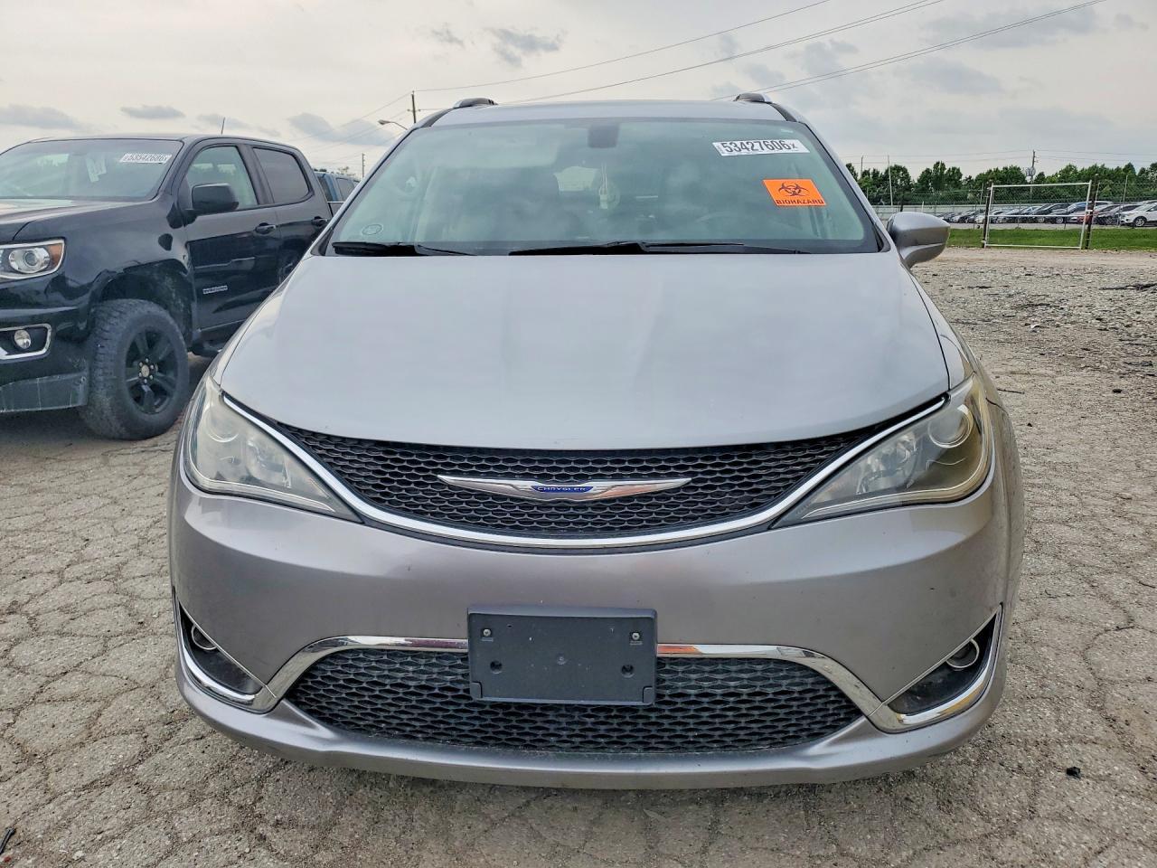 2019 Chrysler Pacifica Touring L - Image 5